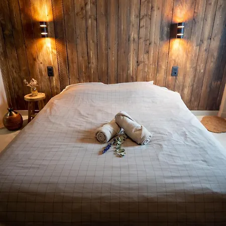 Capsule - Piscine Privative, Sauna, Jacuzzi Apartament Quiévrechain