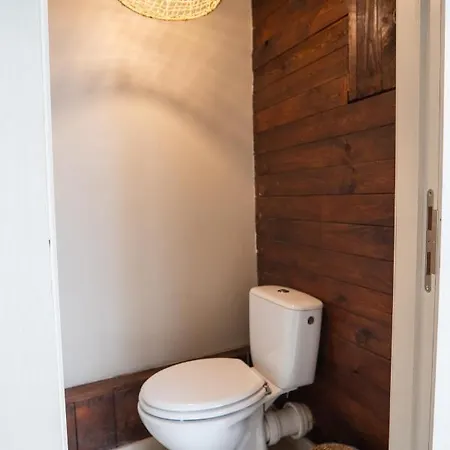 Capsule - Piscine Privative, Sauna, Jacuzzi Quiévrechain