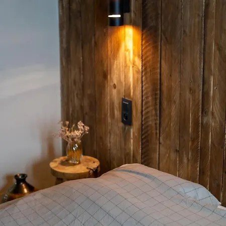 Capsule - Piscine Privative, Sauna, Jacuzzi Apartament Quiévrechain